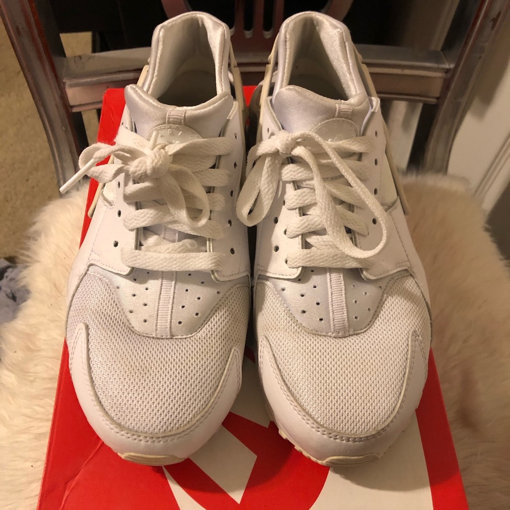 Nike huraches